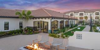 Revello Apartments Gallery 118