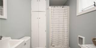 33 Slocum Street Gallery 19