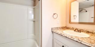 Sand Pebble & Spanish Oaks Apartments Gallery 9