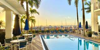 215 NW Flagler Gallery 1