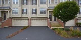 401 N Commerce Street unit: 401 Gallery 1