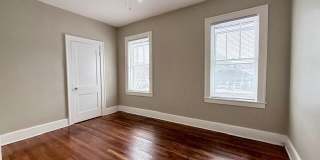 1102 Tates Creek Road Gallery 6