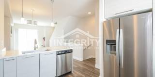 3 Bed/2.5 Bath, 1294 Sqft - 5557 W 10th Ave Lakewood, CO 80214 Gallery 6