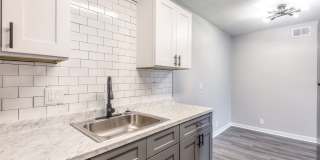 Crossings at Midtown Gallery 27