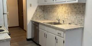 343 King Street unit: 201 Gallery 1