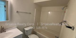 3 Bedroom, 2 Bath House for Rent on the Eastside (Irvington/Kolb) Gallery 10