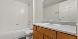Bright & Open 2 Bed, 2 Bath Condo in Las Vegas Gallery 16
