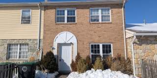 136 Colonial Square Place - 1 Gallery 1