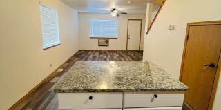 Amazing 3 Bed 2.5 Bath - Townhouse Gallery 8