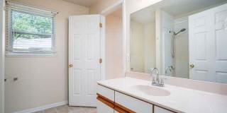 970 Ada Place Drive SE Gallery 15