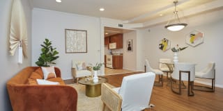 Beverly Arnaz Gallery 18