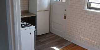 1749 West Devon Avenue Gallery 3