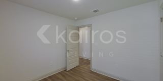 17611 Carlisle Ave Gallery 13