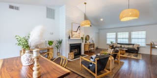 Hawk Ridge Apartments Gallery 9