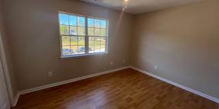 Beautiful 2 bedroom 2.5 bath town house located off Piney Green Road Gallery 11