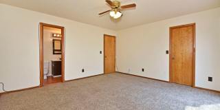 Huge yard with Pikes Peak Views! Gallery 13