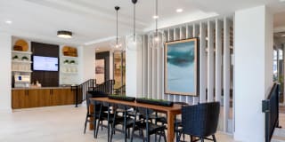 The Porter Del Ray Gallery 25