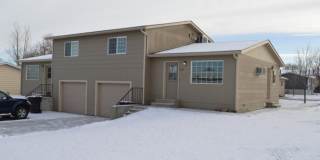 402 Sharron Lane Gallery 1