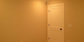 Fully Remodeled 2 Bed 1 Bath House Gallery 23