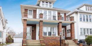 1125 Maryland Street Gallery 25