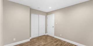 2417 W Stanford Gallery 12