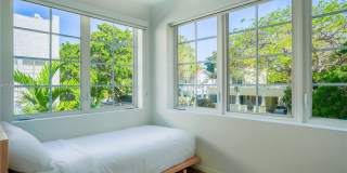 136 NE 46th St Gallery 3