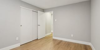 Oakland Terrace Gallery 11