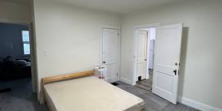 4-Bedroom Near U-M with Bonus Room, Big Backyard & Front Porch Gallery 16