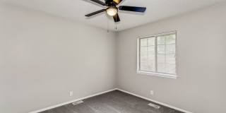 WEST Side Duplex for rent! Spacious 3 bed/2 bath duplex for rent! Move In Special- 1/2 off 2nd month's rent. Gallery 13