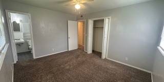 3 Bed 1.5 Bath Gallery 32