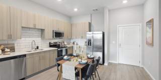 Innsbrook Square Gallery 1