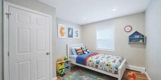 130 5th Avenue Gallery 8