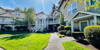 Beautifully Updated 2 Bedroom Condo Beautifully Updated 2 Bedroom Condo Gallery 1