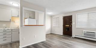 Royal Chateau Apartments Gallery 5