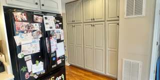 ARLINGTON - CLOSE TO PENTAGON - NEIGHBORHOOD AMENITIES Gallery 7