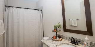 595 E L Ives Drive Gallery 24