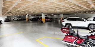 Rosemont Plaza Gallery 17