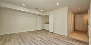 15328 ELIZABETH BURBAGE Loop Gallery 23