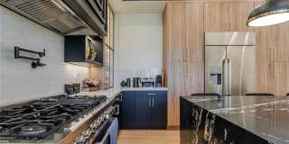 7714 Lasaine Avenue Gallery 38