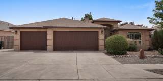 Move In Ready! | 3Bed/2Bath with Den | Albuquerque Westside | Comfortable & Spacious Move In Ready! | 3Bed/2Bath with Den | Albuquerque Westside | Comfortable & Spacious Gallery 1