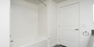 Ocean Creek Gallery 44