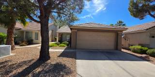 Beautiful Single Story Home Gallery 1
