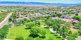 Beautiful 3-bedrooms, 2-baths home in the Stoneridge community! Gallery 27