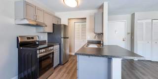 7th Avenue Apartments Gallery 4