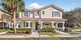 4801 N Wickham Circle Gallery 1