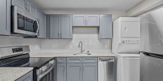 Experience Modern Living: Newly Renovated 1 Bed, 1 Bath Apartment Coming Soon! Gallery 35