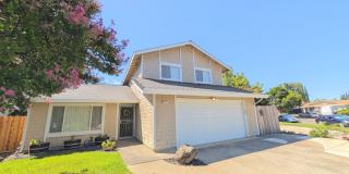 Gorgeous Single Family Home! Gallery 1