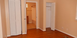 Walk to FSU! 4/2 w/ 2 Living Spaces, Wood Floors, Large Yard, & Washer/Dryer! Avail Aug 6th for $1825/month! Gallery 19