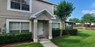 Beautiful 2-Bedroom, 3-Bathroom Townhome in Brandon Gallery 3