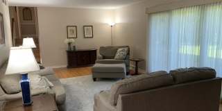 1126 Laurel Lane Gallery 3
